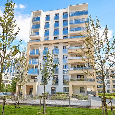Lasek Marcelinski Comfy Apartment Poznań Exterior foto