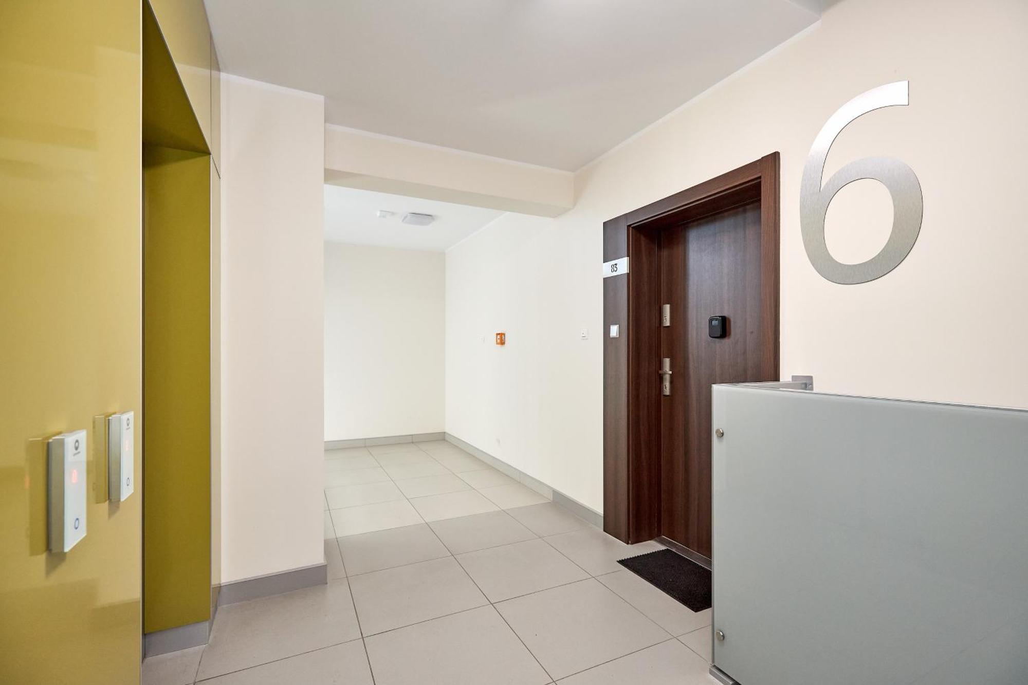 Lasek Marcelinski Comfy Apartment Poznań Exterior foto